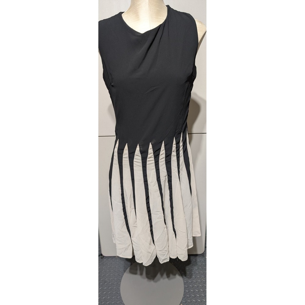 Women's Dress Jade & Juliet  Black White Size LG cocktail business NWT  party